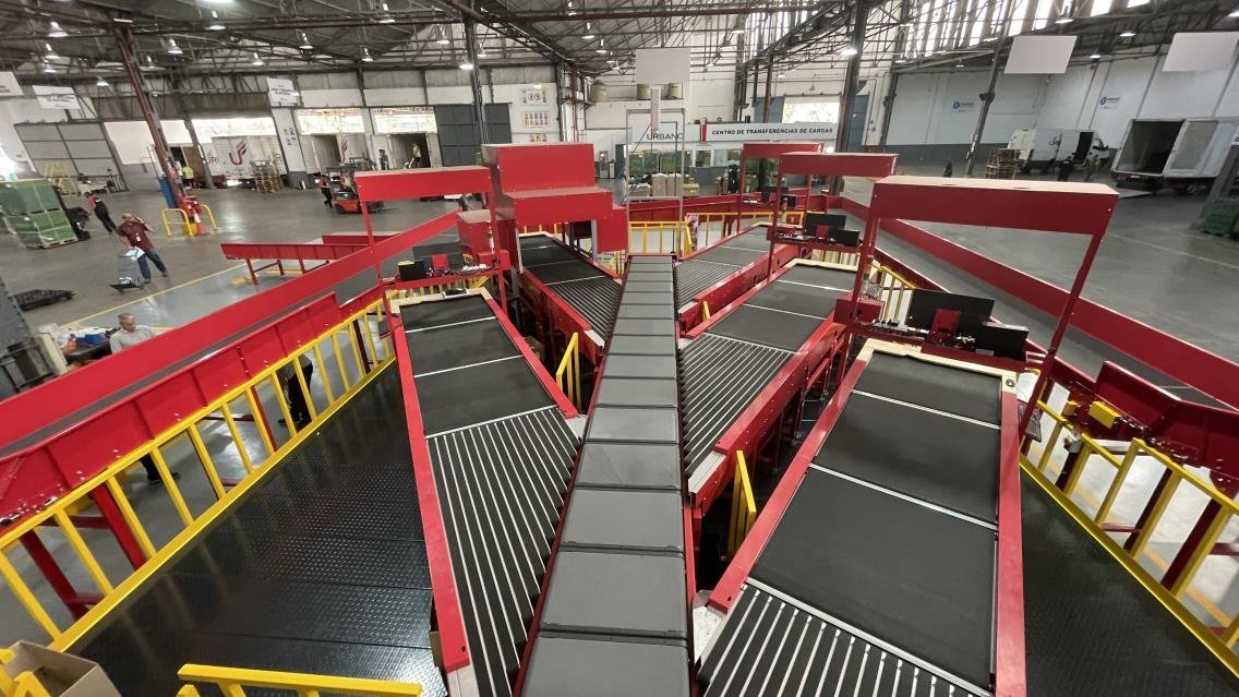 Linear cross-belt sorter project in Argentina